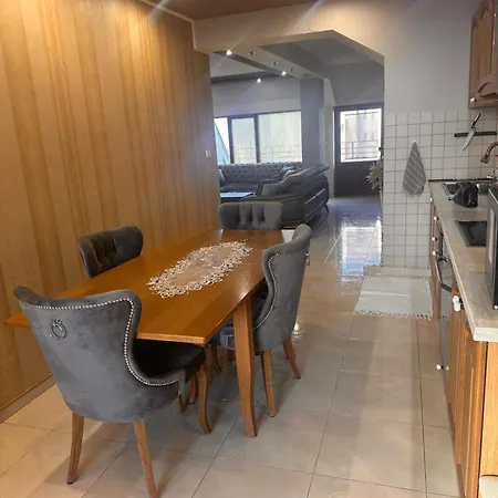 Apartament мезонет “djanina” *