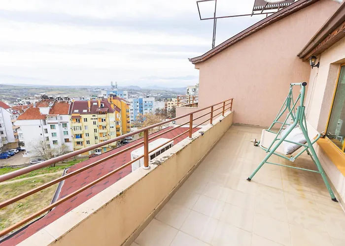 Appartement мезонет “djanina” *